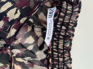 Vestido Zara mini estampado talla XS