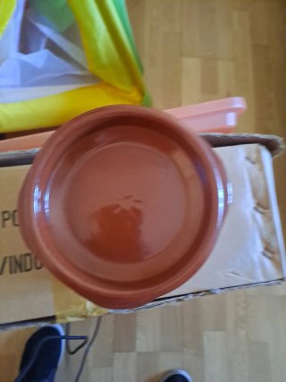9 Platos de Barro