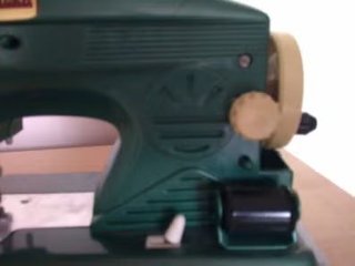 Máquina de coser de juguete Eureka