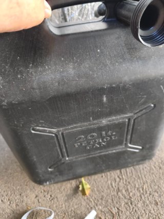 Accessori Camper: Telo termico, taniche