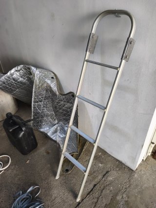 Accessori Camper: Telo termico, taniche