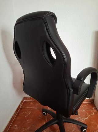 Silla de escritorio gamer negra