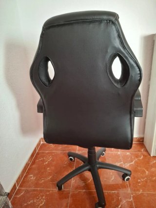 Silla de escritorio gamer negra