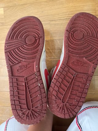 Air Jordan 1 Rojas y Blancas Niño
