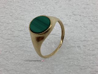 sello oro 18k con piedra con malaquita t. 15 (17,52 mm)