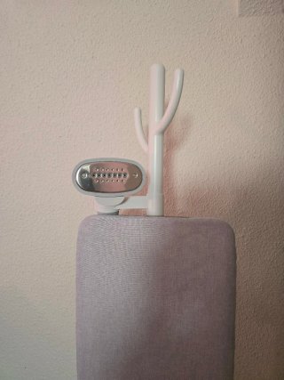 Plancha Vertical Rowenta - Nueva