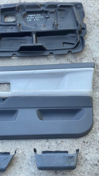 Quartela Porta Direita BMW E36 Coupe/Cabrio