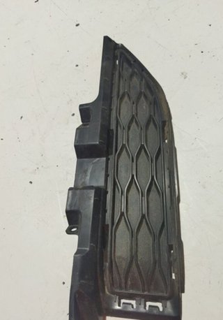 Rejilla paragolpes derecha hyundai kona 170965