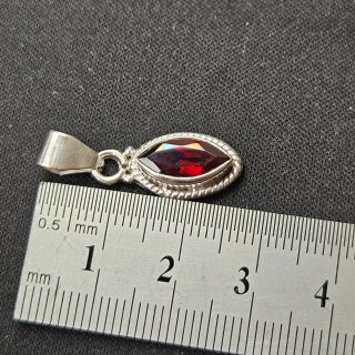 Colgante Plata 925 con Rubí