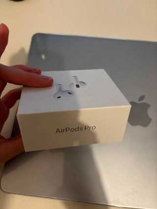 AirPods Pro 3