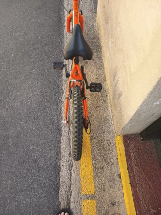 Bicicleta  ATRACTOR Naranja