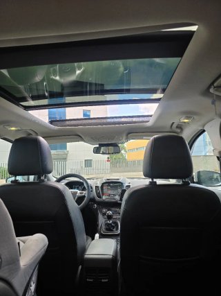 Ford Kuga 2015
