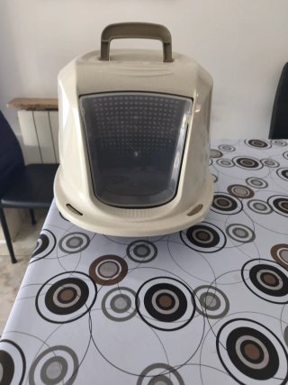 Arenero para gatos con filtro
