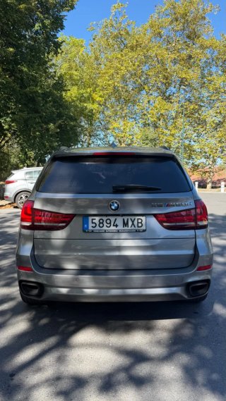BMW X5 M50D