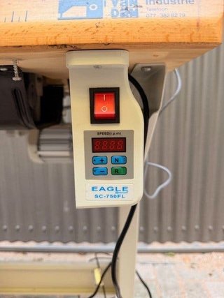 Máquina de coser Dürkopp Adler K267