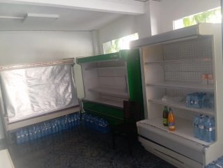 Mostrador y cámara pescadería acero inoxidable