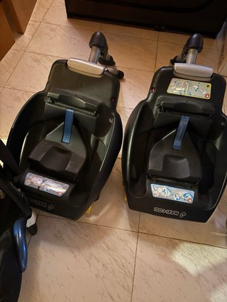 Maxi-Cosi Cabriofix + 2 bases