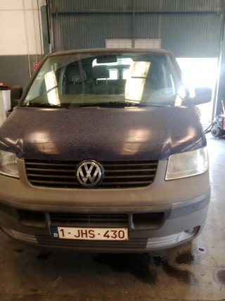 Volkswagen transporter T5 643233513