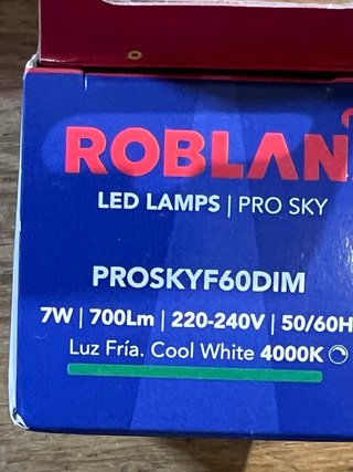 Lote 9 Lâmpadas LED ROBLAN Pro Sky Novas