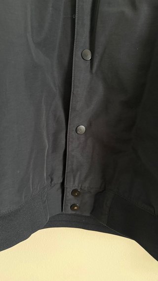 Chaqueta Jordan Negra con Logo Zion
