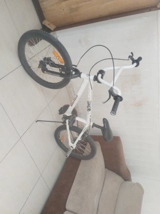 Bicicleta BMX CONOR Blanca