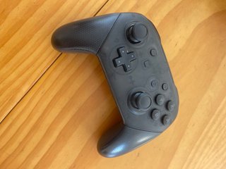 Nintendo Switch con funda protectora
