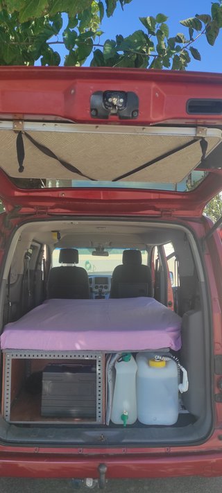 Nissan NV200 Evalia 2011