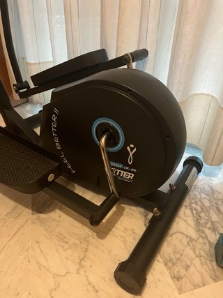 Elíptica FYTTER prácticamente nueva