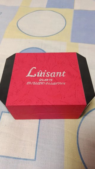 2 Relojes Luisant Quartz Plata y Negro