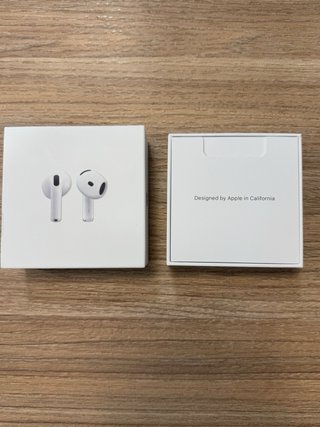 Apple AirPods 4