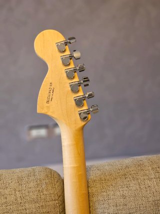 Squier Stratocaster Affinity HSS by Fender 2004