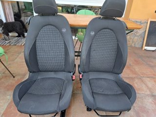 Asientos Alfa Romeo procedentes de un mito