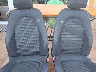 Asientos Alfa Romeo procedentes de un mito