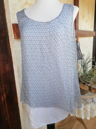 Top sin mangas estampado talla L