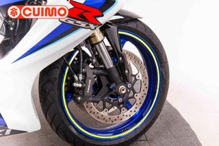 SUZUKI GSX R600