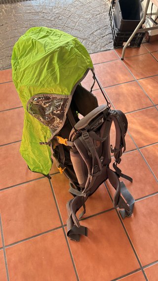 Mochila Deuter Kid Comfort 1 Plus + funda lluvia
