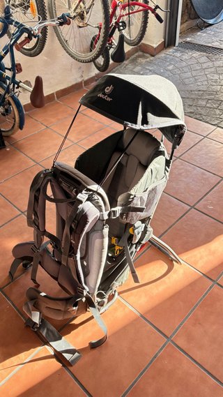 Mochila Deuter Kid Comfort 1 Plus + funda lluvia