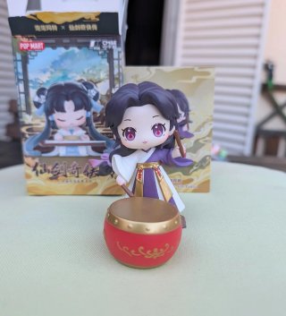 Figura POP MART Lin Yuaru
