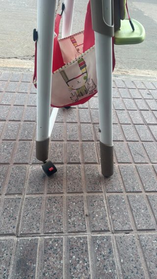 Trona para bebé con estampado de conejos