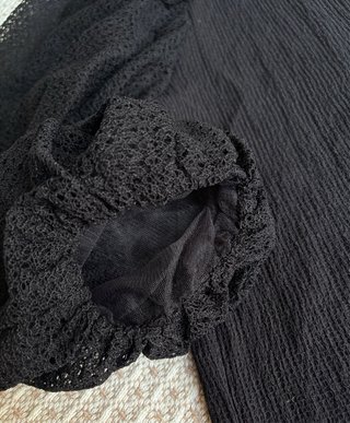 Blusa Mango Negra Manga Abullonada Encaje Talla S