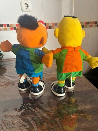 Pareja Epi y Blas Barrio Sésamo