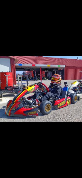 Karting kart CS55 OTK como nuevo, categoría Mini.
