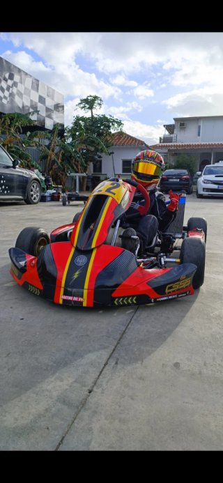 Karting kart CS55 OTK como nuevo, categoría Mini.