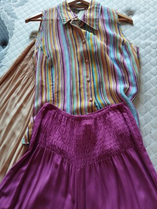 Camisa sin mangas de rayas multicolor