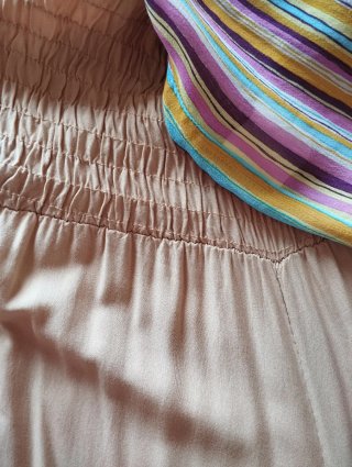 Camisa sin mangas de rayas multicolor