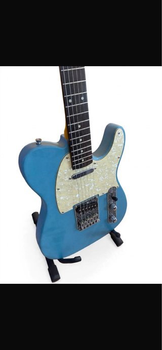 Guitarra Telecaster Custom daphne blue