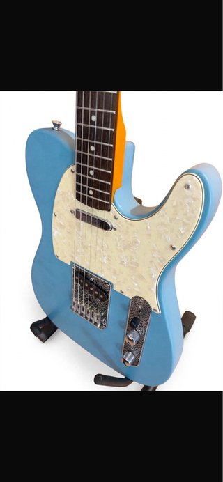 Guitarra Telecaster Custom daphne blue