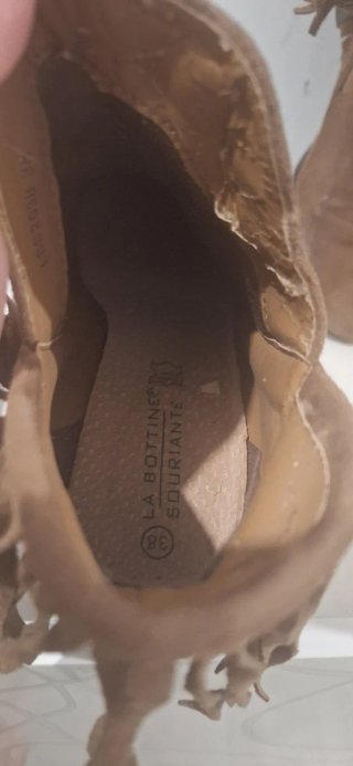 Botines de mujer con flecos
