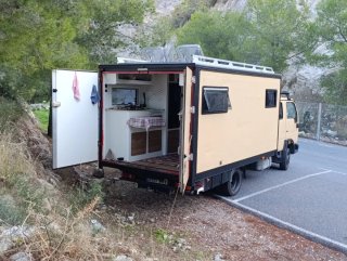 Nissan Cabstar 2003