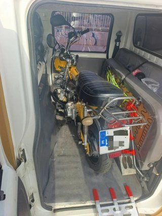 Nissan Cabstar 2003